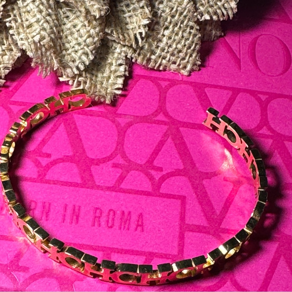 Chic Pink and Gold Bangle Bracelet - Picture 4 of 7